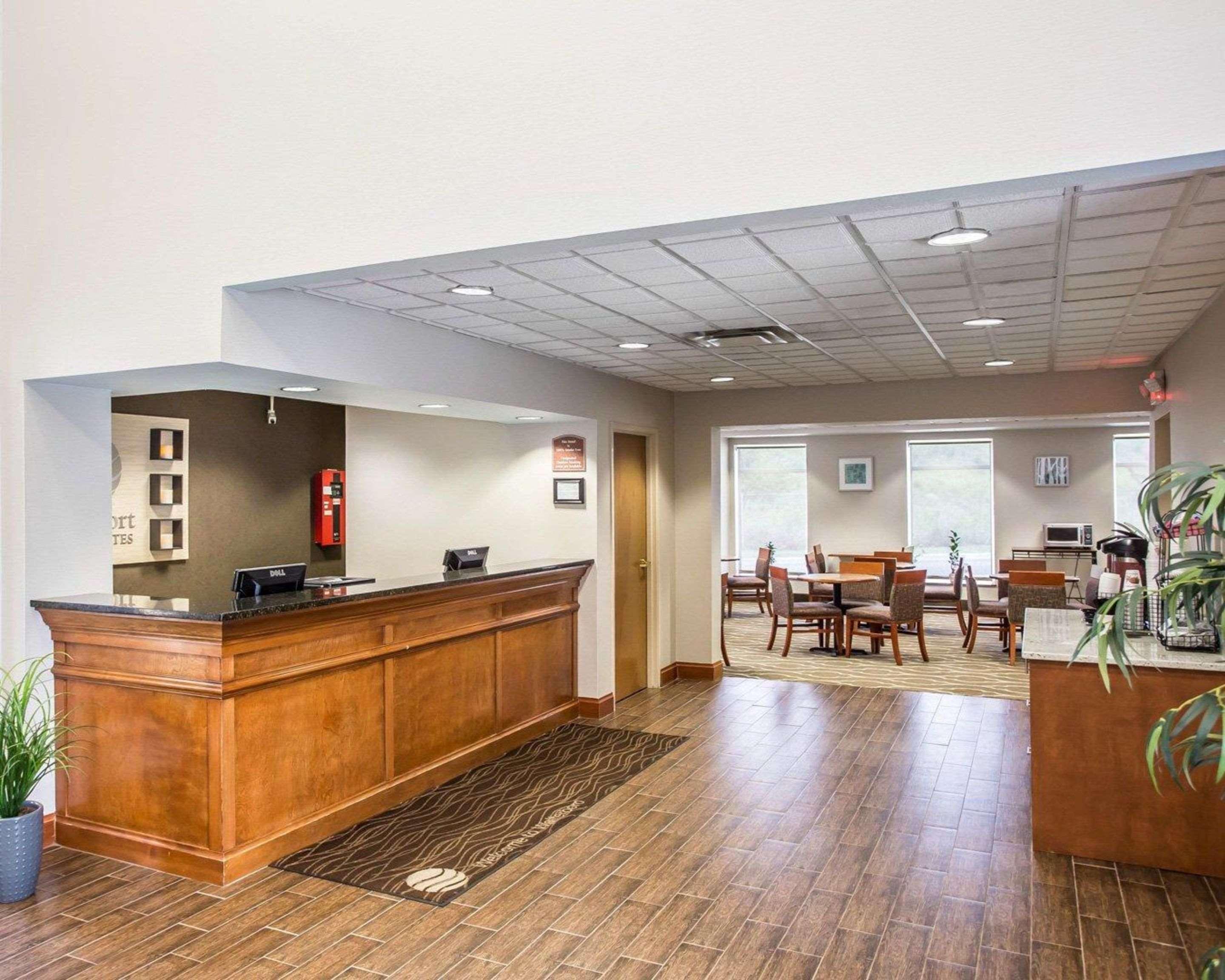 Comfort Inn & Suites Walterboro I-95 Exterior foto